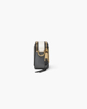 Load image into Gallery viewer, Marc Jacobs The Chain Snapshot Bag (Color 002)