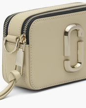Load image into Gallery viewer, Marc Jacobs The Snapshot DTM Camera Bag - Khaki, Tan