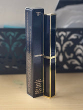 Load image into Gallery viewer, Tom Ford Slim Lip Color Shine 256 Final Bow lipstick luxury creamy lip color