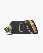 Load image into Gallery viewer, Marc Jacobs The Chain Snapshot Bag (Color 002)
