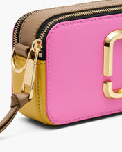 Load image into Gallery viewer, Marc Jacobs The Snapshot Bag - Bow Pink Multi
