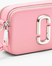 Load image into Gallery viewer, Marc Jacobs The Solid Snapshot Crossbody Bag - Ribbon Pink

