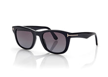 Load image into Gallery viewer, Tom Ford Kendel FT1076 Sunglasses - 01B Shiny Black / Gradient Smoke
