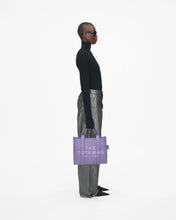 Load image into Gallery viewer, Marc Jacobs The Leather Medium Tote Bag (Color 530)
