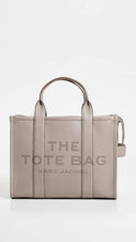 Load image into Gallery viewer, Marc Jacobs The Medium Tote - Lilac - Shown in Cement
