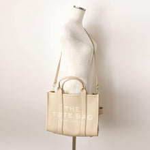 Load image into Gallery viewer, Marc Jacobs The Leather Medium Tote Bag (Color 914)
