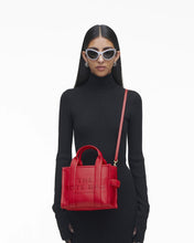 Load image into Gallery viewer, Marc Jacobs The Leather Small Tote Bag - True Red
