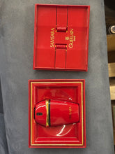 Load image into Gallery viewer, Guerlain Samsara Parfum 7.5ml Refillable Spray N°611 | Vintage Rare Collector's Box
