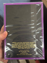 Load image into Gallery viewer, Marc Jacobs Lola EDP 100ml / 3.4oz Sealed Discontinued
