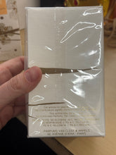 Load image into Gallery viewer, Miss Arpels Van Cleef &amp; Arpels Eau de Toilette 50ml / 1.7oz Sealed – Discontinued
