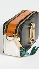 Load image into Gallery viewer, Marc Jacobs The Snapshot Camera Bag - Black/Honey Ginger Multi
